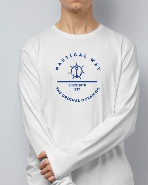 long sleeve t-shirt